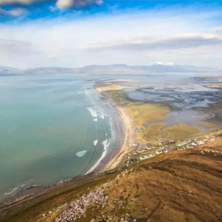 Modern 2 Bedroom With River Views Апартаменты Гленби