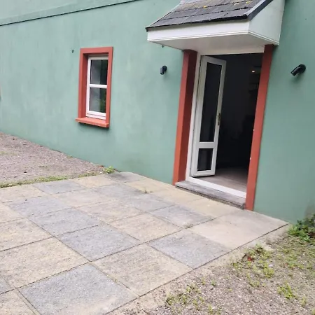 Апартаменты Modern 2 Bedroom With River Views *