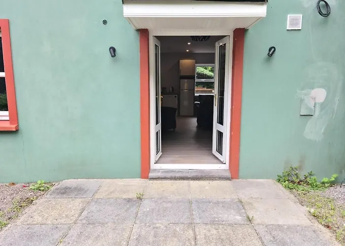 Apartament Modern 2 Bedroom With River Views