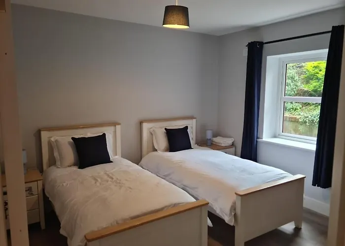 Apartament Modern 2 Bedroom With River Views *